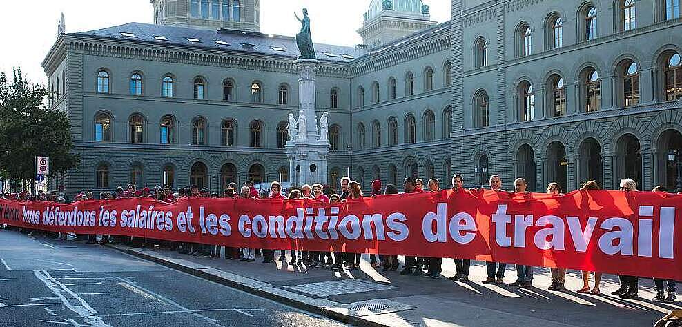 Défendons les salaires et les conditions de travail.